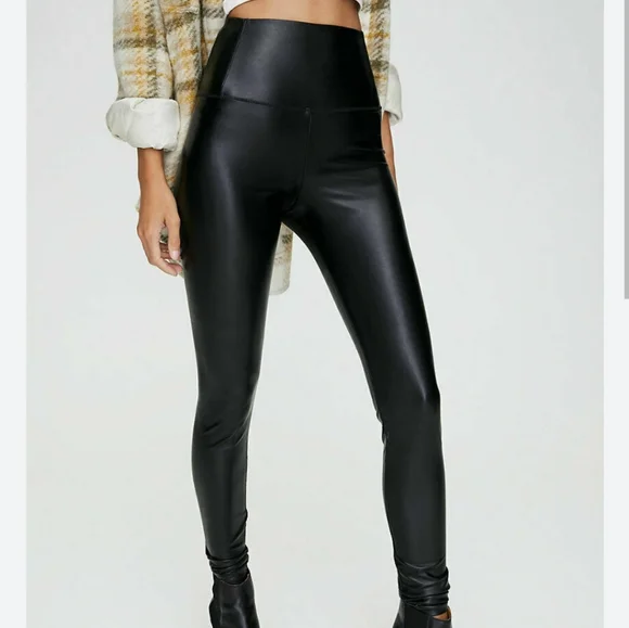 Aritzia daria legging hotsell